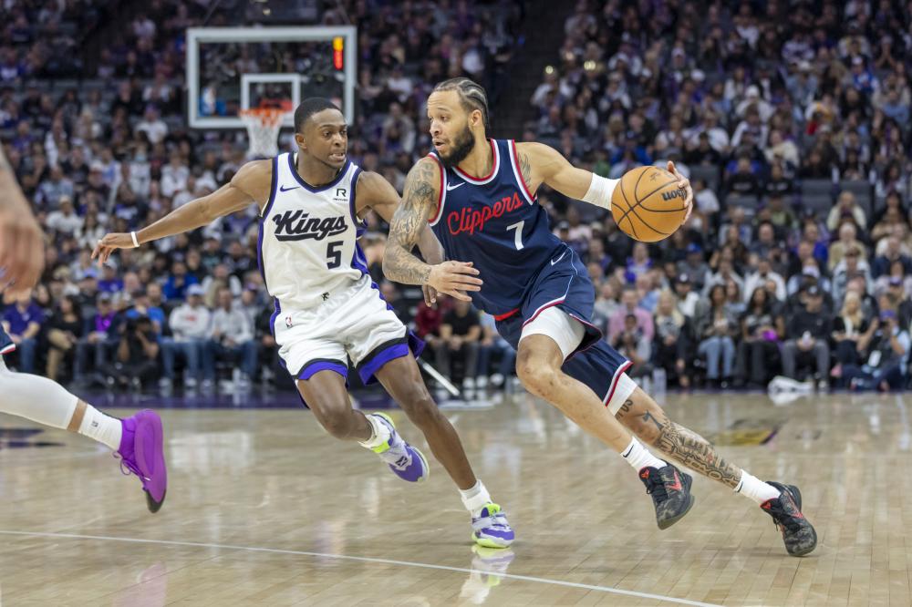 甩开身位 甩开身位