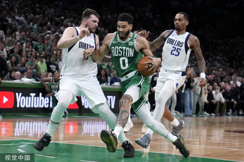 贝尼特斯的 贝尼特斯的